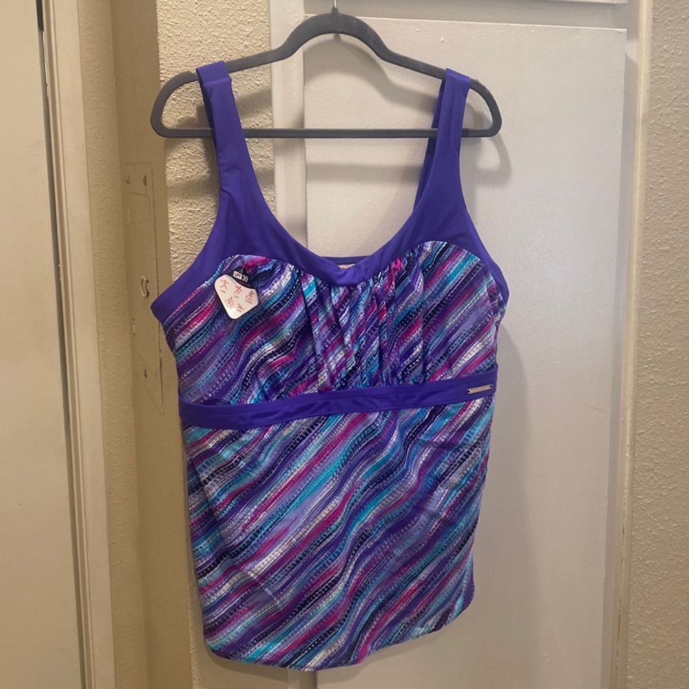 SWIM TOP